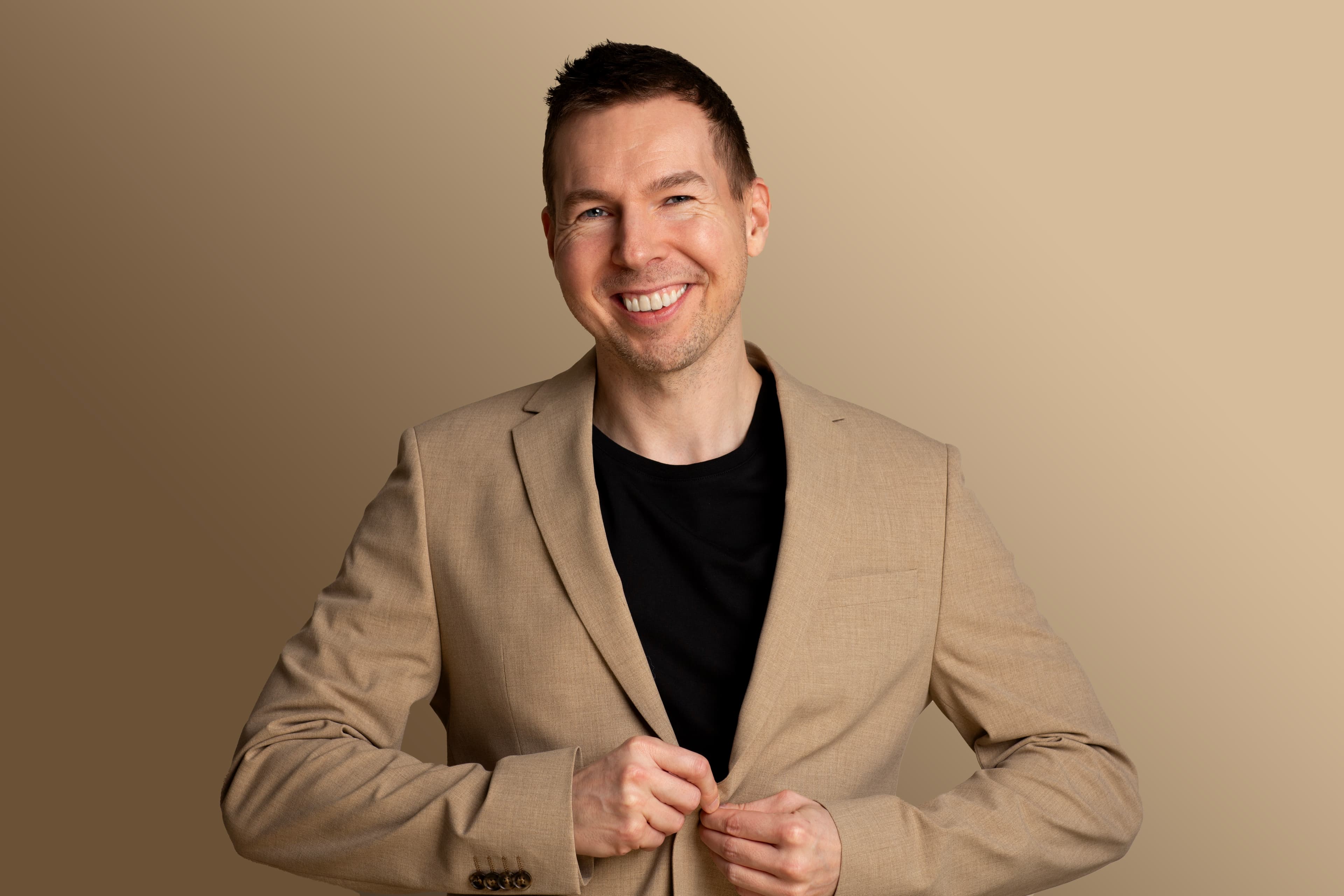 Booking af Dan Andersen hos Microphone